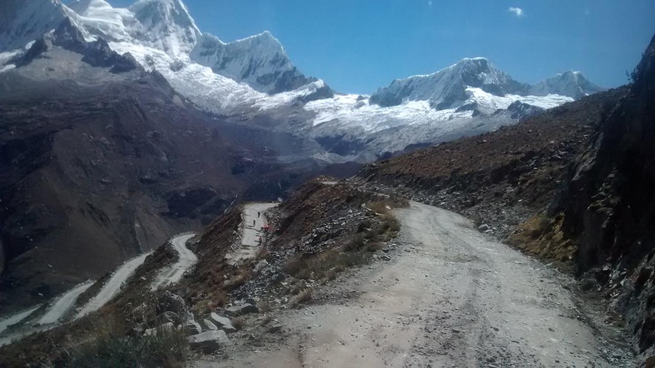 Hospedaje Illariy Yanama Exteriér fotografie